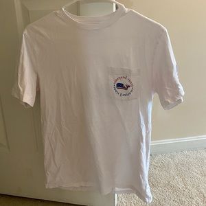 Vineyard Vines American flag t shirt